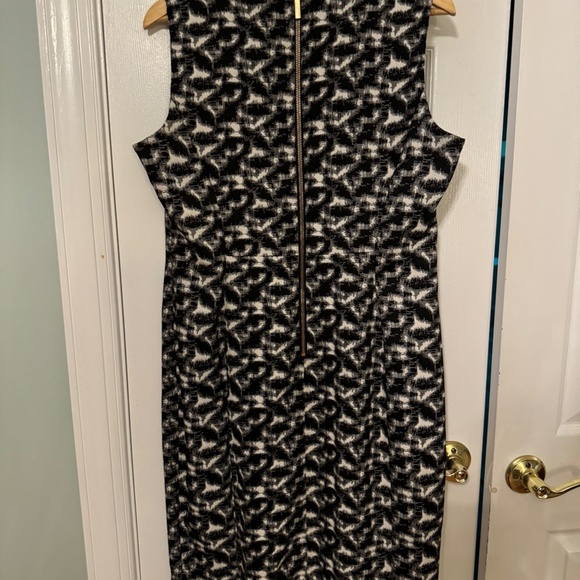 Calvin Klein Sheath Dress - Picture 2 of 6